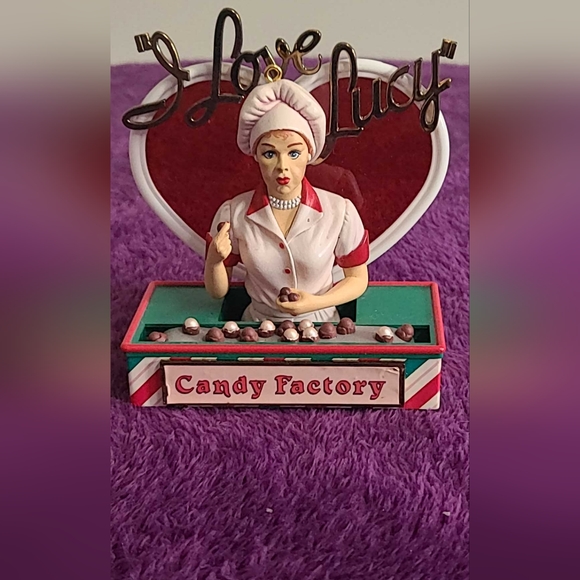 Holiday Vintage I Love Lucy Candy Factory Retired Ornament Wmanual